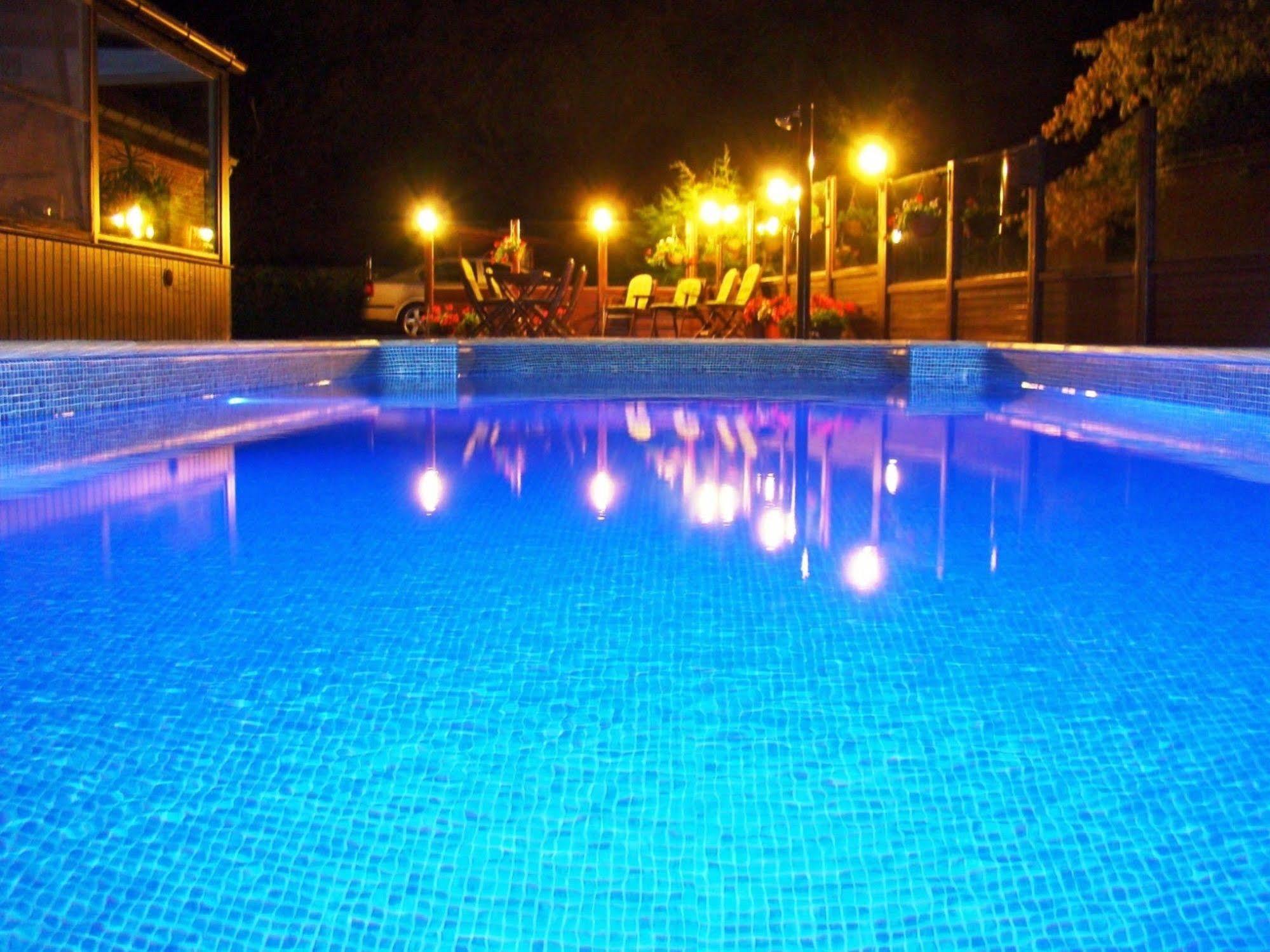 B&B Woodside Torhout Exteriör bild